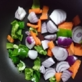 チキンナゲットリメイク 甘酢炒め レシピ 作り方 By あやめぇ 楽天レシピ